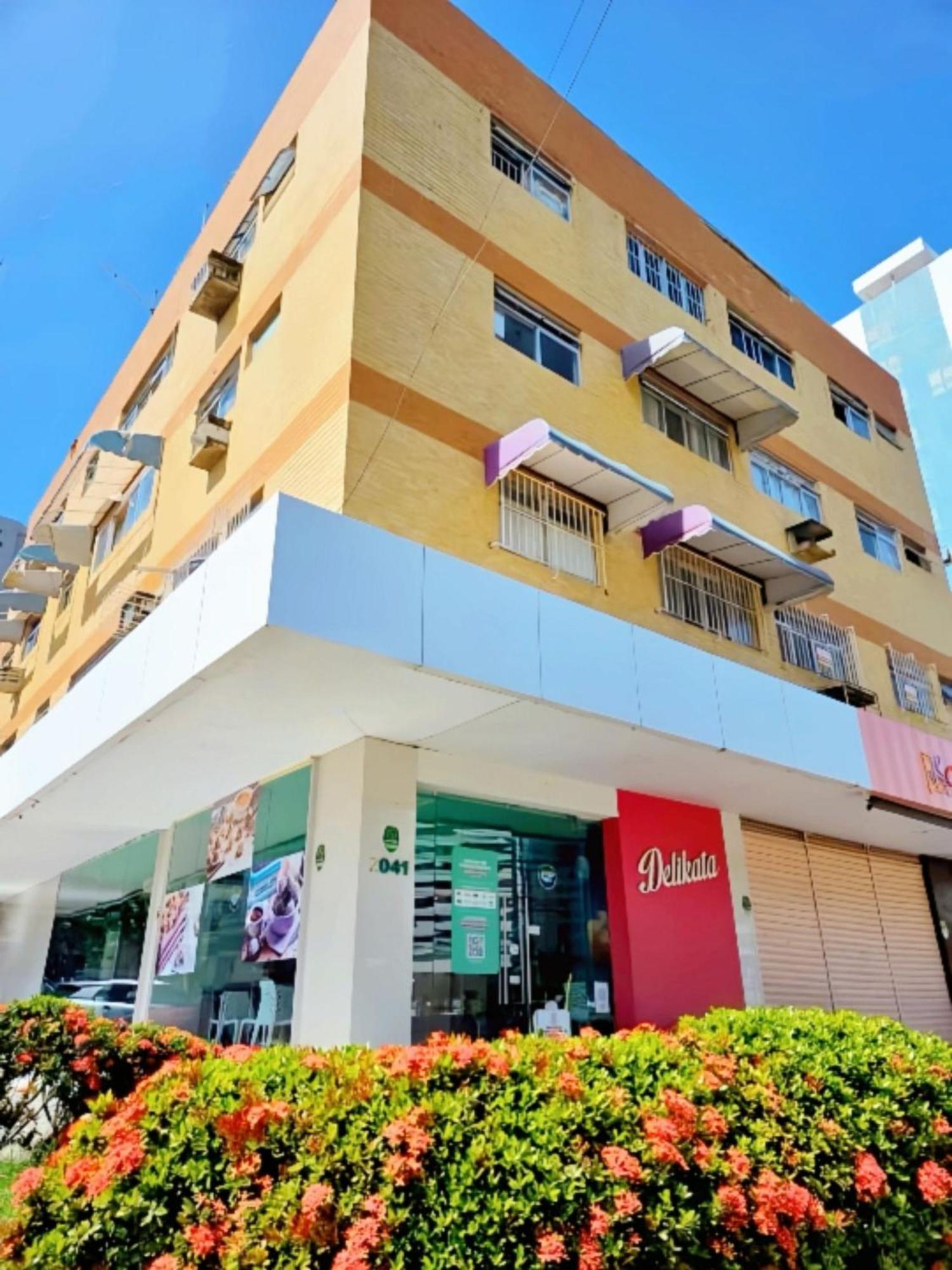Completo Em Boa Viagem Wi-fi, Ar-condicionado E A 5min Da Praia! Recife